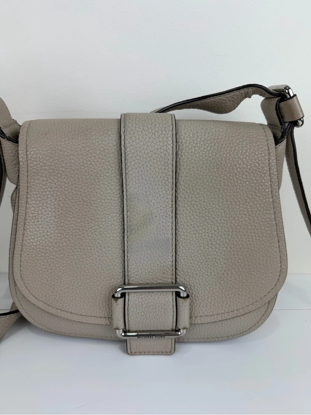 Michael Kors Pebbled Leather Messenger Crossbody Bag Light Taupe